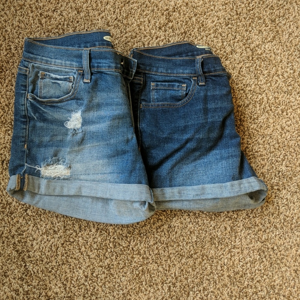 Bundle of Old Navy boyfriend fit shorts